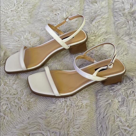 Nine West | Sandals - Picture 2 of 4